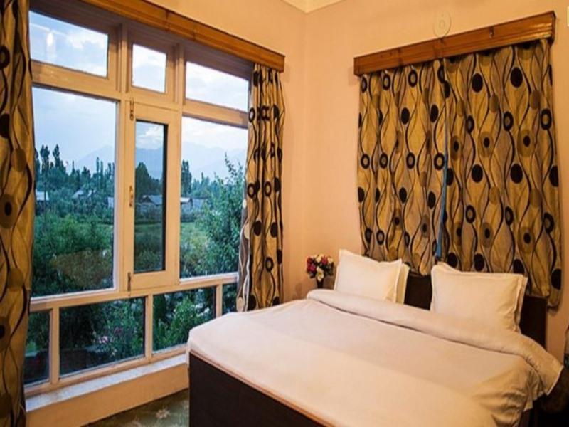 Sheesha Residency Hotel Srīnagar Kültér fotó