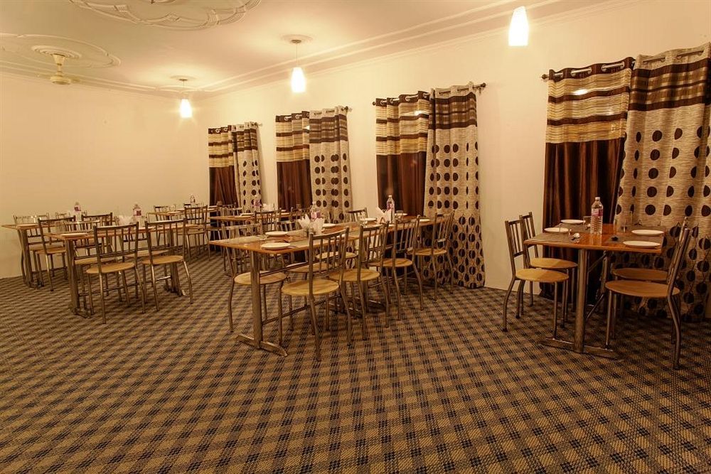 Sheesha Residency Hotel Srīnagar Kültér fotó